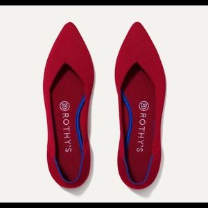 Rothy’s Chili Points in excellent condition, worn once, missed return window.